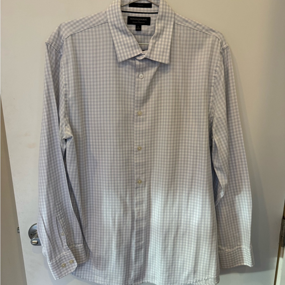 Banana Republic Men's Light Blue Gingham Shirt- Wrinkle resistant